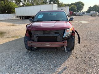 2014 Ford Explorer XLT - Exterior Front Center Image